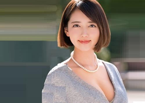 ＃美咲かんな「当時の記憶が甦り昔のオトコに疼く若妻！」焼け木杭には火がつくのは早かった。