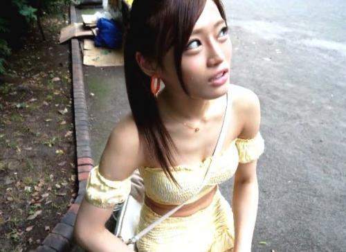 ＃ギャル　ビッチギャルにリモコンバイブしこんで野外調教ｗｗｗそのまま公園の便所で喉フェラ口内中出し♡