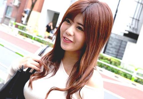＃人妻ナンパ　セレブ妻のナンパに成功！セックスの方もまさにセレブ！ど淫乱に乱れまくりイキまくります。