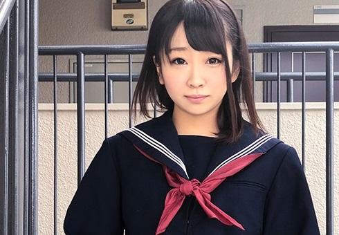 ＃JKの神パンスト　生ナマしいパンストを完全着衣でムレた足裏からつま先を味わい尽くす！
