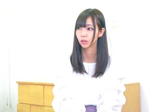 ＃素人「デリ呼んだら友達の彼女が来た！」お金払ったんでとりまパイパンマ◯コに中出し！