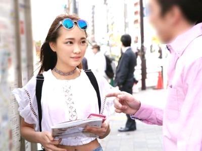 ニッポン人が大好きでアニメや漫画にハマっているアジアンCuteGirlをゲットして即ハメ！