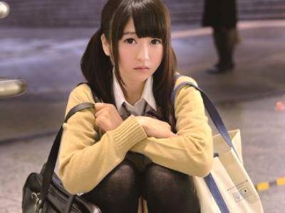 【裕木まゆ】ツルペタ細身ろり！！ｊｋの生々しいえっちをお届けします！！泊めるためにはえっちしないとねぇ？