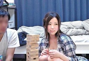 《素人ナンパ》「マジかわえーーーｗｗｗ」お持ち帰りされた透明肌美人巨乳彼女が自宅の中でセクロスしちゃいます