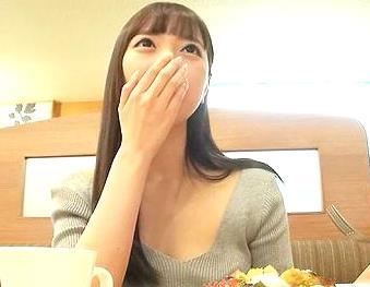 【素人ナンパ】「やばっイっちゃう…中はダメぇ♡」キャバ嬢で働いているスーパー可愛いギャルが軟派されて男とヤってる姿の撮影に成功！