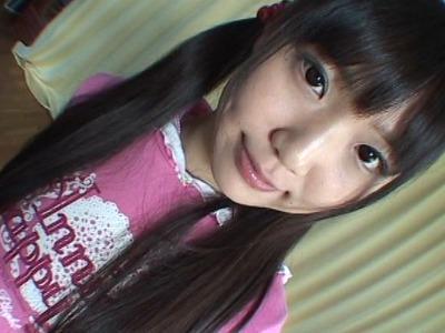 【小学生 くすぐり 拷問】女児を拘束して気が狂いそうになるまでくすぐり続けるヤバイやつ…ミニスカと細身な太ももがエ