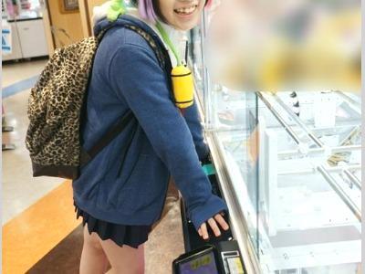 ★ろりGAL乱交★ネジが1本外れているろりっ子ＧＡＬをおち○こで囲んで連続おせっせ♥卑猥ボイスで喘ぎまくって中ドピュ＆顔射