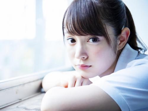 【成宮りか】ハーフの美少女JKが制服を脱がされ教室でセックス♡顔を赤らめて恥ずかしがりながらもしっかり感じて喘ぐ♡