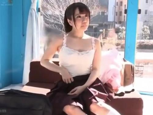 【マジックミラー号×JK】巨乳美人の女子高生がおっぱいマッサージ♡発情しすぎてマッサージ師とガチハメ♡