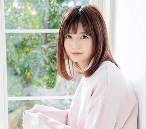 可愛い美少女がフェラ抜きしてチンポやアナルを舐めまくり騎乗位で挿入してバックでハメまくりお掃除フェラする淫乱娘
