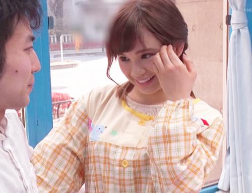 保育士の卵のお姉さんが童貞の悩みを聞いておっぱいを揉ませて手マンで興奮してチンポを咥えてハメてしまう淫乱娘！