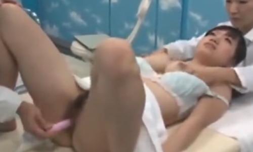 【マジックミラー号】巨乳美人OLに卑猥乳もみエロエロ検診！！