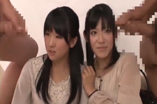 美人JD達が目の前でセンズリ見せられて・・・