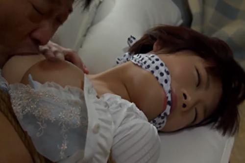 《人妻レイプ/紗倉まな》緊縛され犯される美人妻！