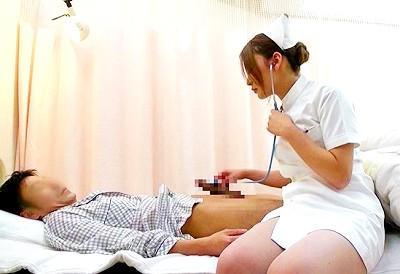 【倉木みお】ザーメンが溜まり困ってる患者の下半身を心優しく処理する看護師さん！