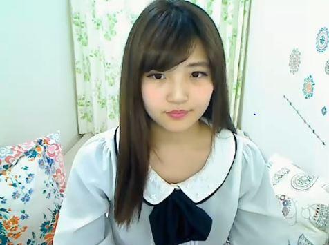 ヤバイやつｗ【素人ライブチャット動画流出 現役ｊd】恥じらってるかわいい現役女子大生がリアル個人撮影生配信しちゃってるｗ