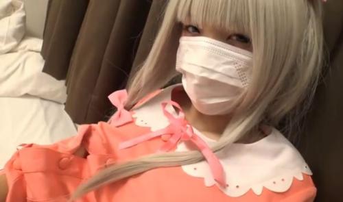 ヤバイやつｗ【素人ライブチャット動画流出 コスプレイヤー】銀髪レイヤーがその場で男とエッチしてるところをリアル個人撮影生配信しちゃってるｗ