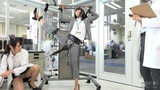 SODの社員さんが自分の体で新製品をお試し！だけもちょっと過激すぎない？ｗ