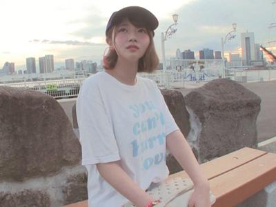 【ほぼ処女×AVデビュー企画】経験人数１人…素人パイパン女子大生はホテルへ！美少女にフェラチオさせ顔射セックスよーね♪