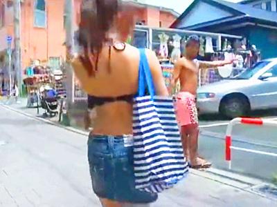 【素人ナンパ企画×海】８月某日…美人スレンダー水着お姉さん車に連れ込みフェラチオさせビキニ脱衣でカーセックス絶頂ぉ♪