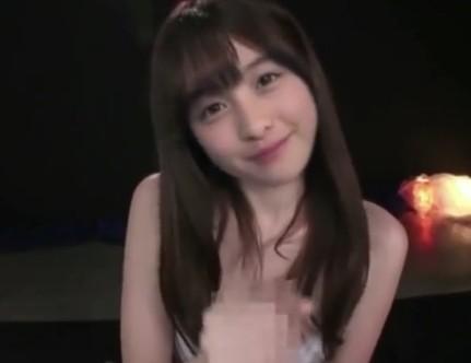清楚な美少女が主観で目を見つめながら手コキフェラをしてザーメン大量発射して喜びまくり！！