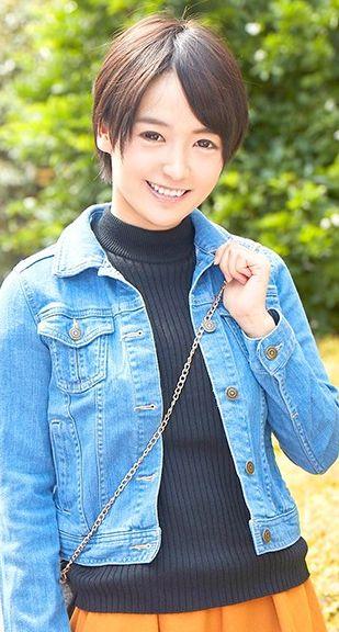 【欅坂46】織田奈那そっくりさんなボーイッシュ大学生素人。この子をマジックミラー号に連れ込んでエビぞりファックをしてやった。