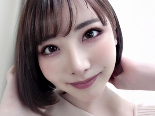 【S級素人】「ハーフです。。♥」透き通るような白い肌と弾力のある美乳！そして何よりも艶かしくクネる腰使い！！★エロ★