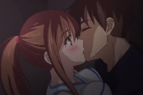 幼なじみとロッカーに隠れて身体が密着して興奮した男の子がそのままエッチしてしまう