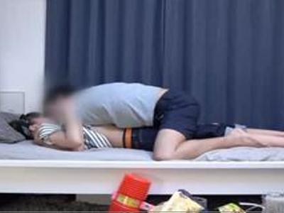 『まだ知り合ったばっかりだし…ダメだよ…』かわいいロリな素人娘をナンパしてH盗撮！エチエチお姉さん必見