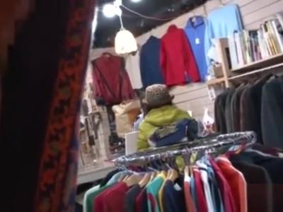 {美乳\エロ動画}『嫌っ…やめて～』綺麗な服屋の店員を仕事中に強制レイプ！男性におすすめのR18動画