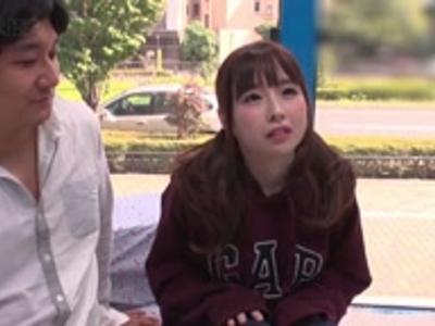 {外見える!?\エロ動画}『旦那に悪いよ～』爆裂ボディの子持ちのお母さんにデカチン挿入して不倫種付けSEX！発射どころ豊富な18禁映像