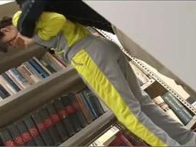 {羞恥\女子校生}『嫌っ！やめて～』図書館で綺麗な女の子に痴漢！マン汁がスゲー！右手が止まらない18禁動画