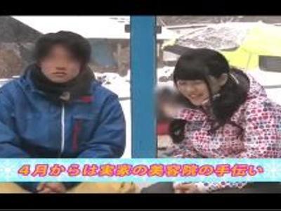 {マジックミラー\エロ動画}『外に出してよ…』男友達と旅先でエロ企画で生ファックしちゃった！男性におすすめの18禁映像
