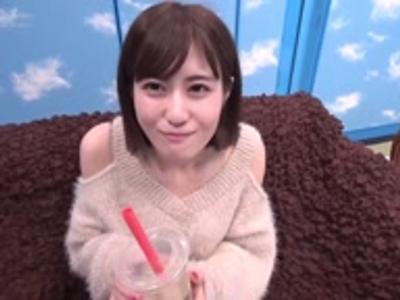 {エロエロカー\素人ナンパ}「興奮しちゃう♡」普段と違うシチュエーションで興奮しまくりのJD！エロすぎ注意なエロ映像