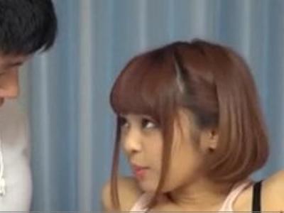 {素人\主婦}『こんなに濡れちゃった♡』感度抜群な女の子が股間をビショビショに濡らして感じまくり！女性が見てもいいスケベ動画