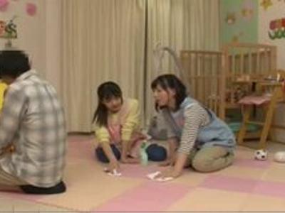 {淫乱\ハード系}『気持ちいいでちゅか？』ボインでかわいい保育士さんと幼児プレイ！ギンギン確実