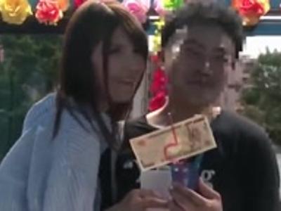 {エロ動画\スレンダー}『彼氏に怒られちゃう！』彼氏を外で待たせて彼女と種付けSEX！エロすぎ注意なエロ映像