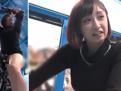 {幼妻\企画}『またイッちゃう…』アクメ自転車で濡れ濡れになった人妻のま〇こにデカチン挿入！右手が止まらないR18動画