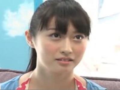 {マジックミラー\女子大生}『イッてもいいからね♡』泳ぎに来ていた魅力的な美女が童貞男子にSEX指導！ホットなエロ動画