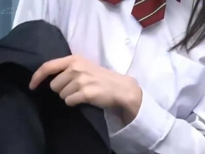 {女の子\素人}『恥ずかしぃよ～♡』美人な学生を車にお持ち帰りして上半身裸でエロマッサージ！妄想注意な18禁映像