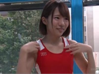 【マジックミラー】『膣圧検査って…入れるんですか？』アスリート女子に締まりチェックついでに生出しH！発情娘