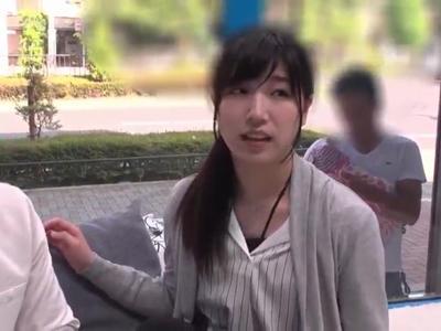 {人妻\エロ動画}『夫に怒られちゃう！』ご無沙汰だった人妻が女の顔になって興奮！妄想注意なR18映像