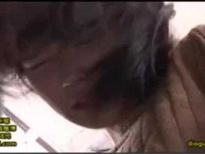 『嫌っ…やめて～』電車で痴漢されてデカマラ男に強制レイプされた！何回でも抜ける女の子
