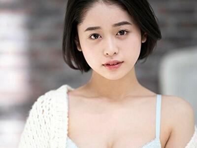 MINAMO　衝撃的デビュー作【3】見た目からは想像できないグッとくる胸とお尻。AV女優になってくれてありがとう。