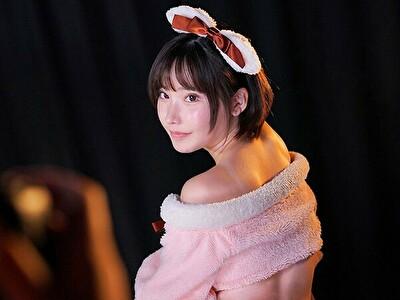 深田えいみ　コスプレ【なんかの羊】キモオタ垂涎のあの！衣装を着てエッチしているところを想像していっぱいオナニーしてね！