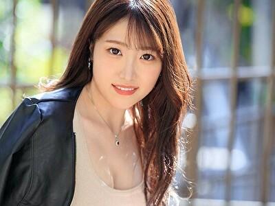 西村綾香　26歳 AVデビュー 【1】革ジャンをさらっと着こなすハイセンス新人！朝から晩までひたすらＳＥＸに溺れたい！