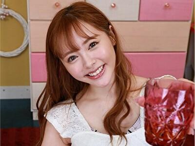 小倉由菜【VR】酔えば酔うほど甘えてくる激カワ超絶美女とイチャらぶキスしまくり！濃厚ベロキスベロチューしまくれる神作品！