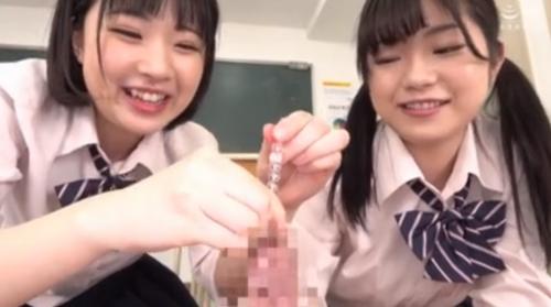 【あゆみ莉花】【一条みお】可愛い女子高生や美人人妻に見られながらの尿道責めや手コキやパイズリで、あっけなく射精してしまう