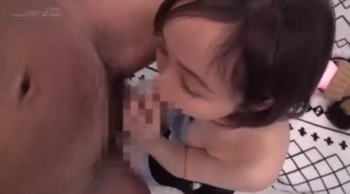 【田中ねね】「激しいエッチがしたい♡」ナンパされた巨乳美女が、マジックミラー号でフェラ&パイズリして騎乗位セックスする