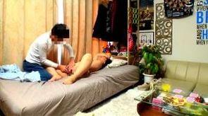 【隠し撮り】ナンパ男が美熟女さんを部屋に連れ込んでセックスするまでの一部始終です